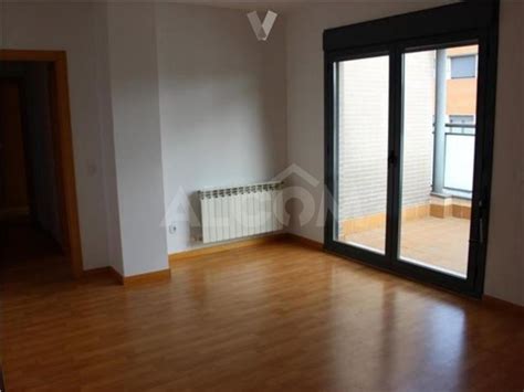 Me gustaría recibir información y ofertas comerciales de testa home incluso una vez finalizado mi contrato de alquiler, por cualquier medio, inclusive electrónicos. Piso En Alquiler En C/ Paseo De Tierra Melide, Madrid ...