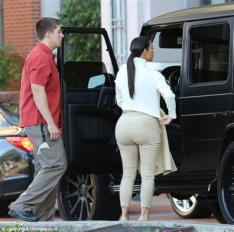 Kim Kardashian Steps Out In Very Tight Fitting Cream Trousers Daily