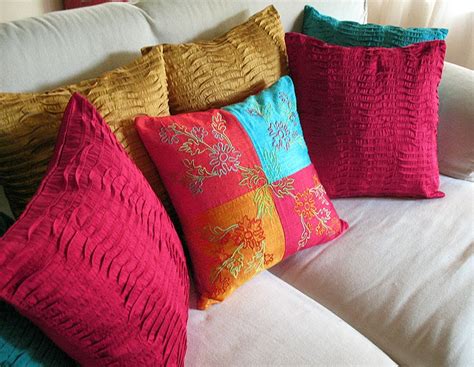 Decorating any space with decorative throw or scatter pillows will add color and personality to your bedroom, living or study rooms. decorative throw pillows: Decorate your home with throw ...