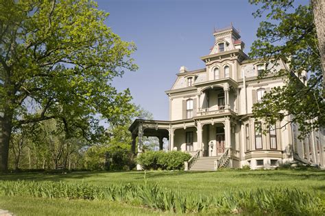 Garth Woodside Mansion Bed And Breakfast Hannibal Missouri