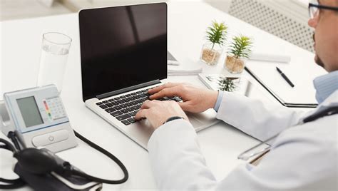 12 best hospital and healthcare websites. 15 Amazing Medical & Healthcare Websites for Inspiration ...