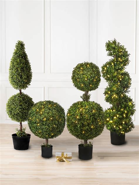 We did not find results for: Outdoor LED Boxwood Topiary | Balsam Hill