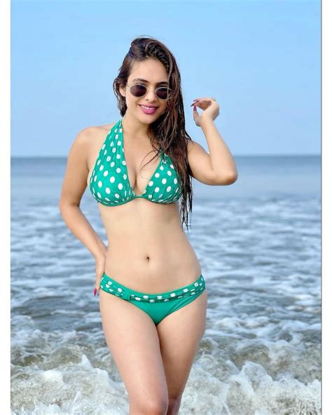 Neha Maliks Bikini Pictures From Her Goa Vacation Go Viral News18