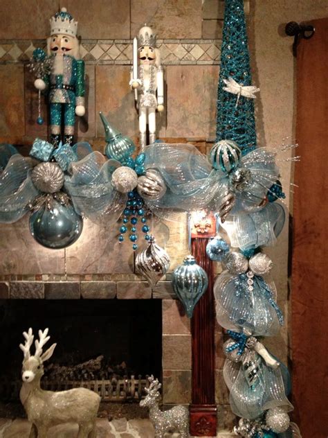 11 chic beach christmas decorating ideas. Pin di Vanessa Williams su Our Deco Mesh Christmas 2013 ...