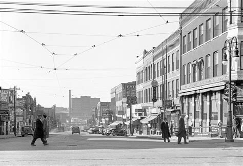 This Reprint Of A Vintage Photograph Shows South Omaha Nebraska With