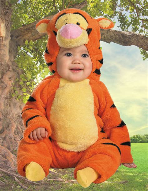 Diy Tigger Costume See This Amputee S Amazing Halloween Costume As Tigger Abc News Girls