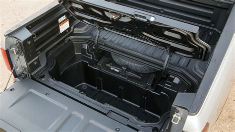 Testing The 2021 Honda Ridgelines In Bed Trunks Storage Space