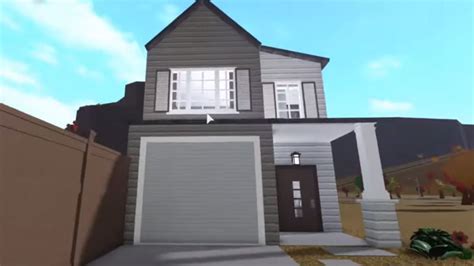 How To Make A Nice 2 Story House In Bloxburg Garden And Modern House