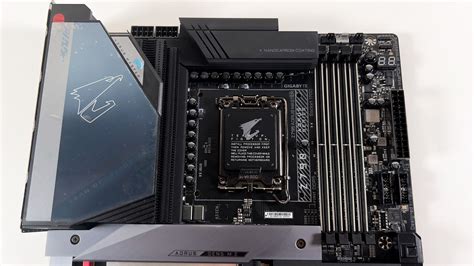Hands On And Overview Gigabyte Z790 Aorus Master