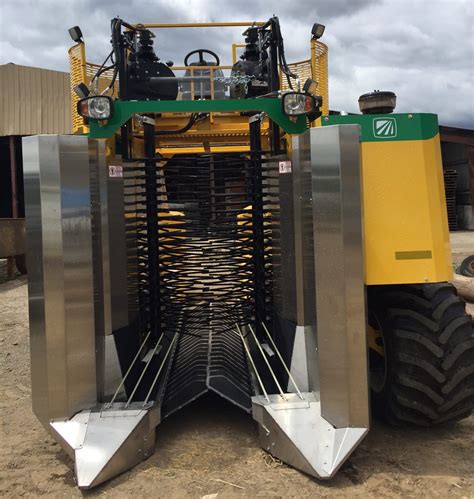 Transitioning From Hand To Machine Harvesting Of Blueberries For Fresh