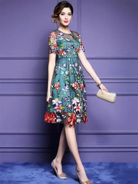 Elegant Floral Embroidery O Neck Short Sleeve Skater Dress Modewish