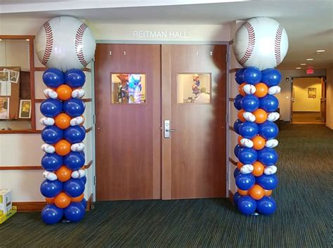 Sports themed party decoration ideas a sports party is a great idea for a party for your friends, teammates, or whenever you need a reason to party. Jumbo baseball columns with smaller baseball accent ...