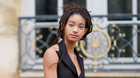 Willow Smith Used To Self Harm And Cut Her Wrists Stylecaster