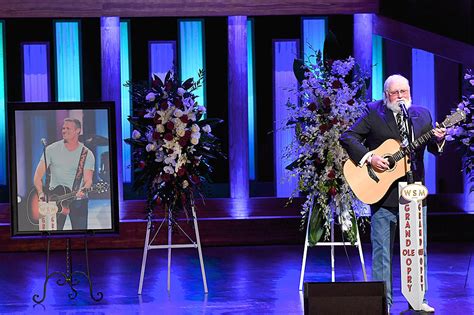 Troy Gentry Remembered During Public Memorial Pictures