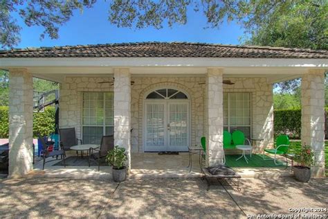 10 San Antonio Homes For Sale With Casitas