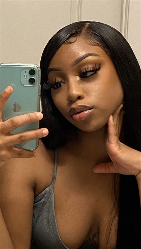 🌱 On Twitter In 2020 Pretty Black Girls Black Girl Makeup Baddie Hairstyles