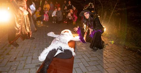 Alles over hellendoorn, de plaats, de omgeving en het avonturenpark. Lekker griezelen in het eigen dorp Hellendoorn ...