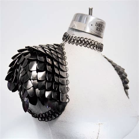 Of The North Black Scale Mailscale Maille Pauldrons Spaulders Etsy