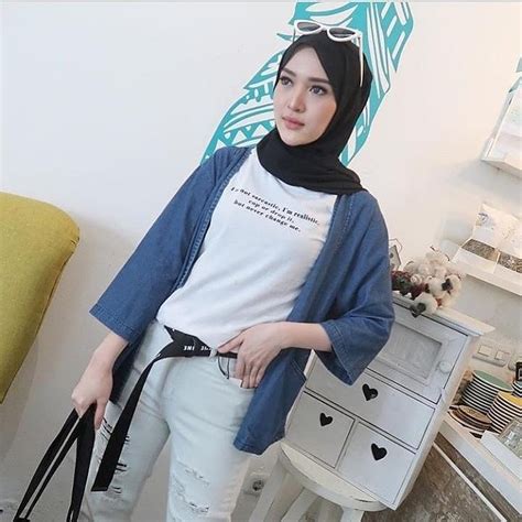 Pilih saja type gamis bersama aksen ruffle yang stylish ini. Baju Kekinian 2019 Remaja No Hijab - Model Hijab Terbaru