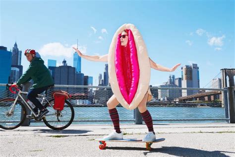 Brooklyn Couple Travels The City Wearing Vagina Costumes To Raise Money