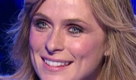 Simple Science: How to Make a Volcano with Kids