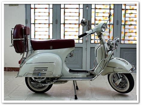 Kumpulan Gambar Vespa Antik dan Klasik Yang Bikin Orang Melirik & Tertarik