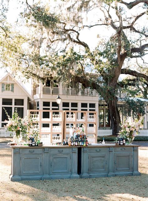 If you are a guest it's the perfect opportunity to experiment with a new look and refresh your wardrobe. An Early Spring Wedding at South Carolina's Montage ...