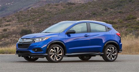 Nope, it still looks identical to the facelifted model launched. 2019 Honda Hrv | Best new cars for 2018