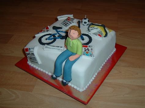 My Cakes Richards 14th Birthday Cake The Newspaper Delivery Boy