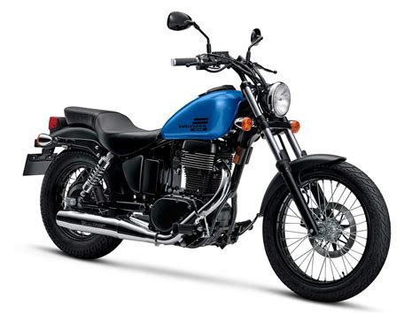 Smaller motorcycles are usually easier for beginners to operate. The Best Small Cruiser Motorcycles You Can Buy In 2019 ...