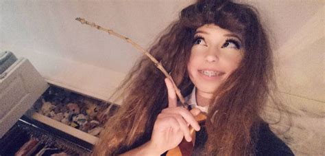 Belle Delphine Hermione Cosplay Nudes Dupose