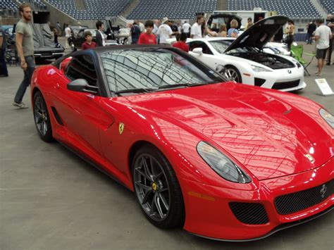 The car had been expected to make its debut at the. --CarJunkie's Car Review--: First Impression: Ferrari 599 GTO
