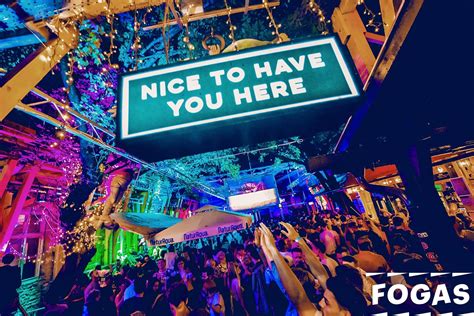 The beauty of the city, evening entertainment (concerts, pub.) and spas. Best nightlife spots in Budapest - Daily News Hungary