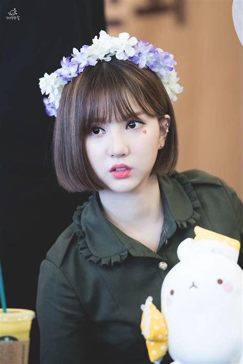 Eunha Gfriend Kpop Girl Groups Korean Girl Groups Kpop Girls Pretty