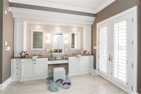 Master Ensuite Transitional Bathroom Toronto By Raywal Cabinets