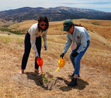 Tree Planting Ceremony At Fort Ord National Monument Flickr