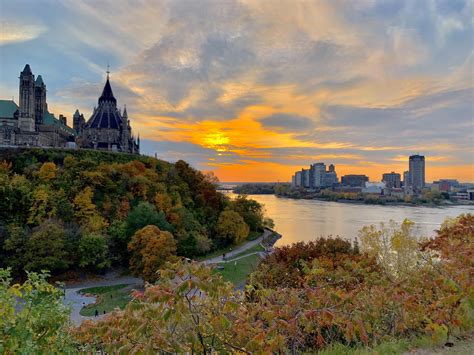 Fall Sunset 🌅 Ottawa