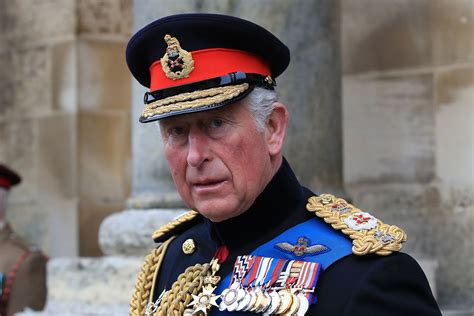 Carlos de Inglaterra: El día que el príncipe de Gales 'perdió los papeles'