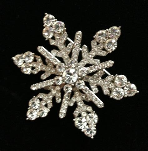 2011 Crystal Snowflake Crystal Snowflakes Christmas Pins Snowflakes