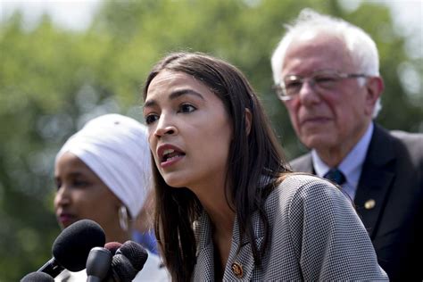 Alexandria Ocasio Cortez Will Endorse Bernie Sanders 2020 Bid