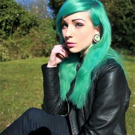 25 Green Hair Color Ideas You Have To See Lilac Hair Dye Dyed Hair