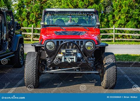 Modified Jeep Wrangler Tj Sport Softtop Editorial Stock Image Image
