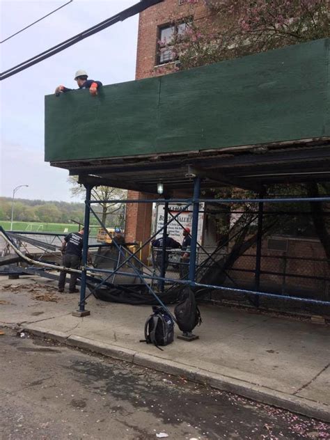 Scaffold Collapse Injures Worker The Riverdale Press
