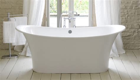 The soaking bathtub, one of life's simplest soaking tubs are an amazing upgrade of the regular bathtubs. 6 Best Soaking Tubs (Feb. 2021) - Reviews & Buying Guide﻿