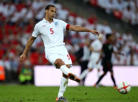 Rio Ferdinand Retires From England To Concentrate On Manchester United