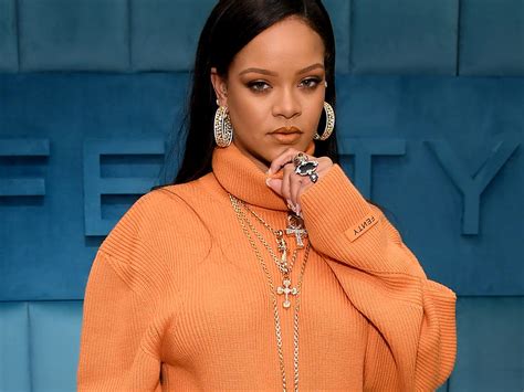 Rihanna Net Worth 2020 Forbes Beyonce Rihanna J Lo More Make Forbes