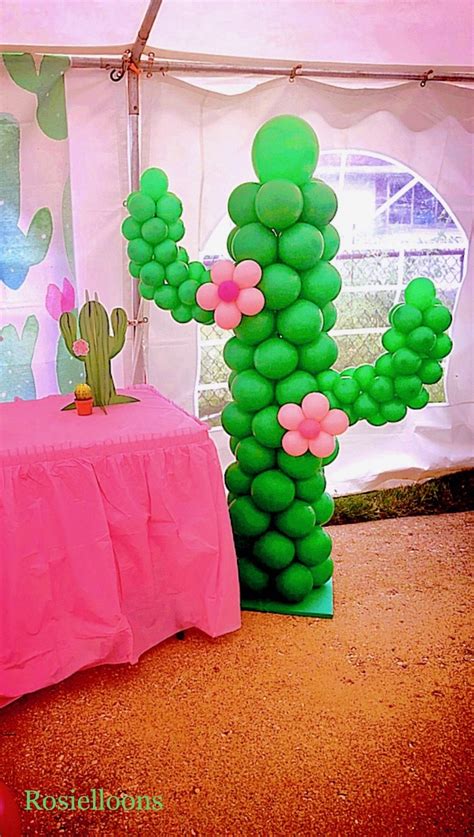 It did not want to pop so i sacrificed it to. Cactus from balloons | Decoracion fiesta cumpleaños ...