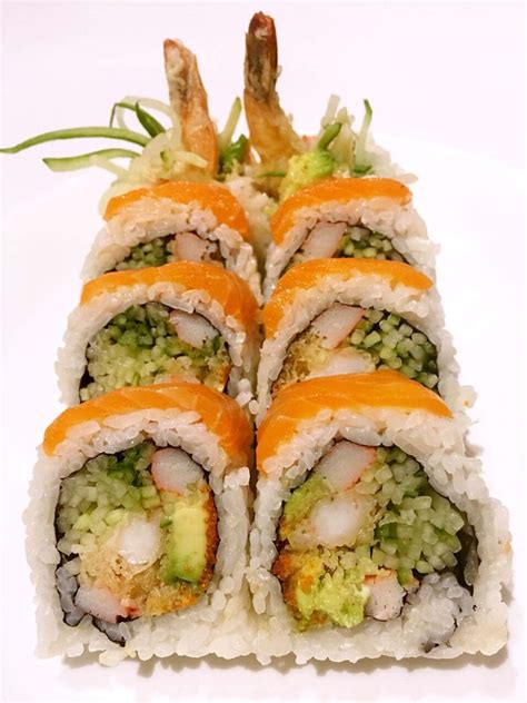 Red Dragon Roll 8pcs – 1000 sushi islands