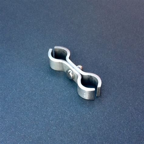 Stainless Steel Pipe Clamps Double Pipe Clamp 16mm Diameter Ports