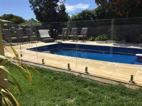 They come with all glass and hardware accompanied by detailed installation instructions. DIY Pool Fencing - Superior Pool Fencing